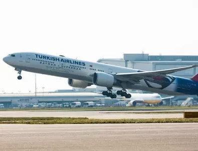 Turkish Airlines удължи забраната за кацане в Истанбул  