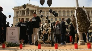 2018/04/18/0590116001524043550