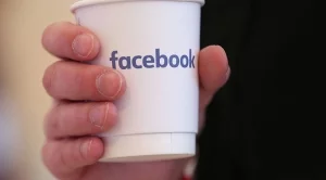 Facebook все пак разреши рекламите на някои виртуални валути 