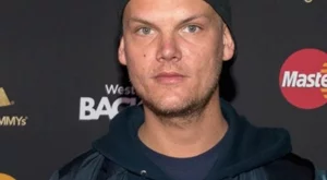 На 28 години почина световноизвестният DJ Avicii