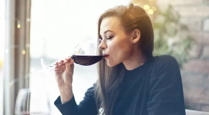 Защо виното всъщност не е добро за здравето - дори в малки количества