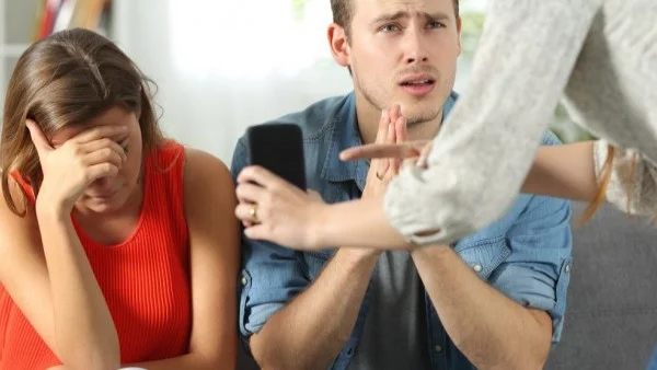 Защо той изневерява според зодията