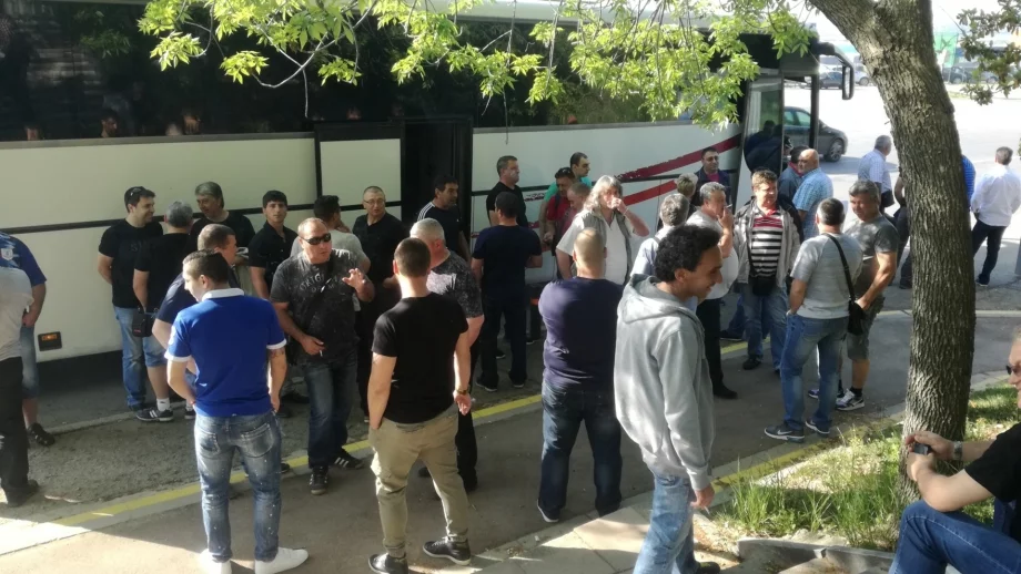 Протестиращи миньори: Мини "Марица Изток" може да спрат работа