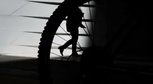 Безработицата с пореден спад, вече е 5,7%