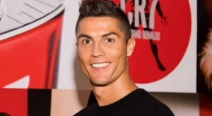 Роналдо предложи брак на Джорджина? (снимка + видео)