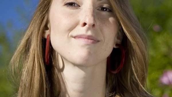 Тези обеци трябва да имате през пролет 2018