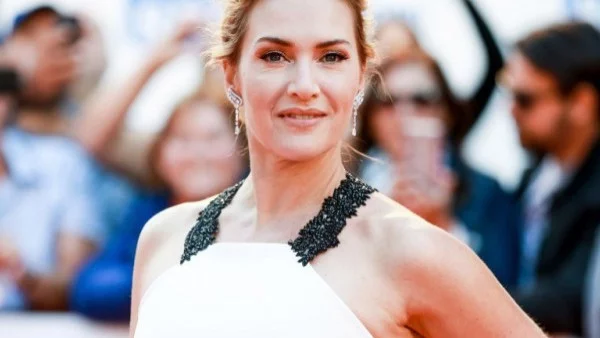 Звезди споделят истината зад ражданията си - 1 част