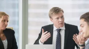 Само 50% от бизнес лидерите се чувстват добре обучени да ръководят хора