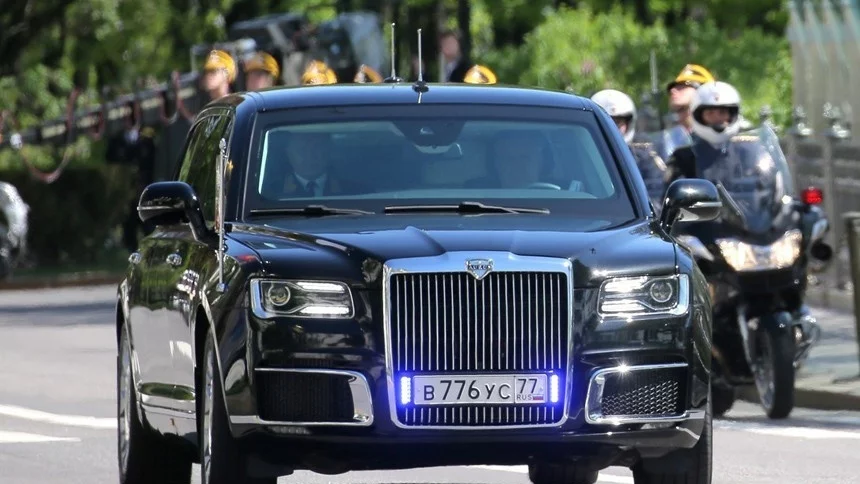 Лимузината на Путин: Постсъветски лукс за богаташи