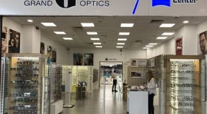 Триумф за най-голямата оптична компания у нас