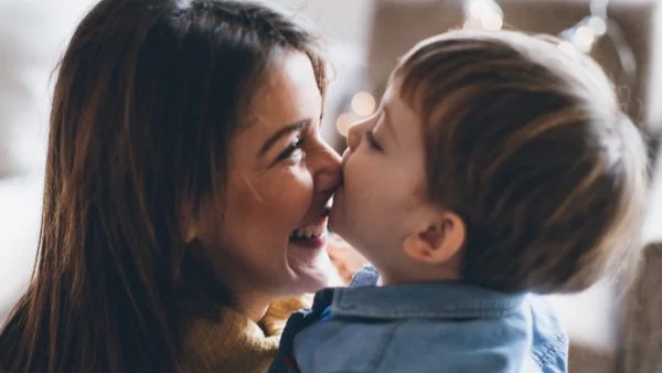 Защо ги раждаме? За да ги харесват другите?