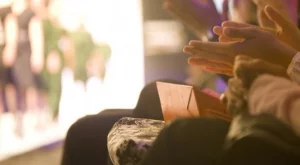 Модно ревю събира пари за добра кауза