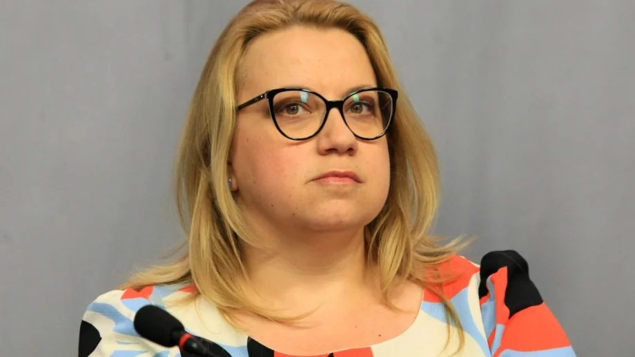 БСП: Проблеми в Агенцията по вписвания има отдавна и Цачева е знаела
