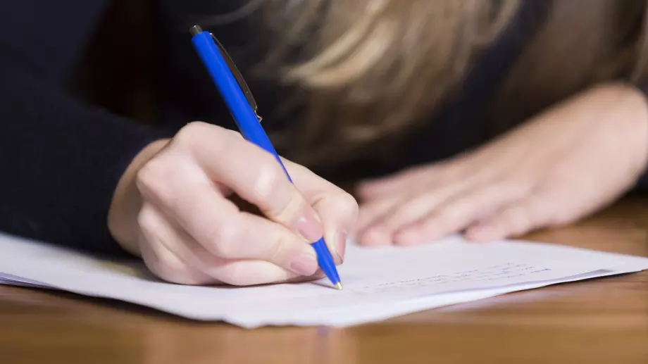 Емигрант или имигрант - как се пише правилно?