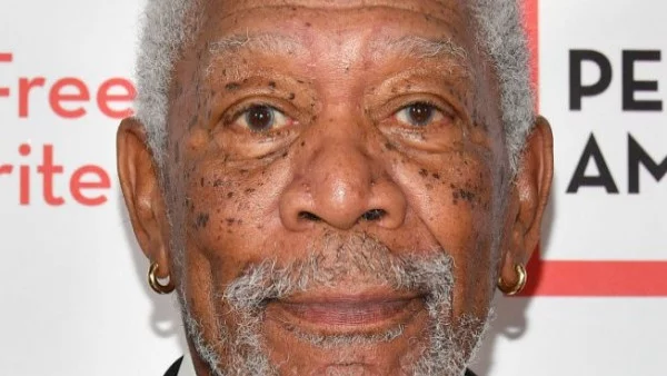 Морган Фрийман се извини след обвинения в сексуален тормоз