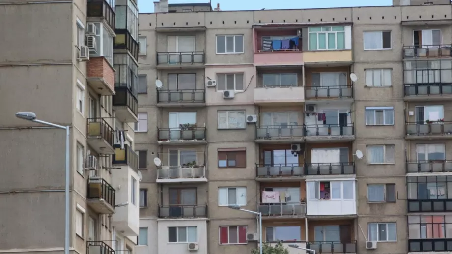 Санират жилищата само ако имат технически паспорт