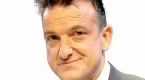 Вижте дъщерята на Зуека като абитуриентка (снимки)