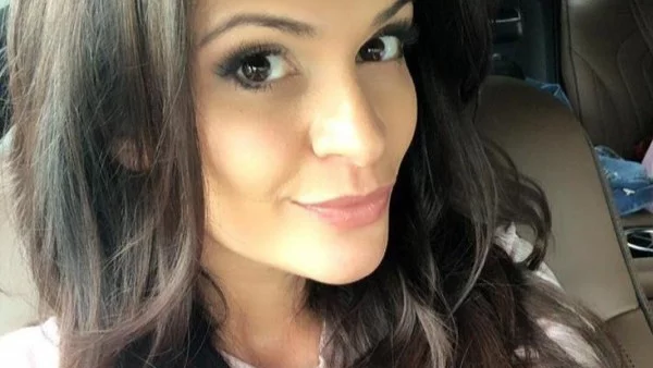 Вижте сестрата на бременната Преслава (снимка)