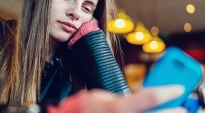 Добре дошли в поколението на уморените младежи