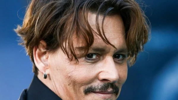 Джопи Деп шокира с вида си. Какво му е? (снимки)