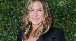 Дженифър Анистън издаде как се поддържа красива