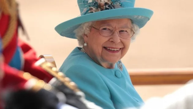 Елизабет II става на 94, ето 12 силни цитата от нея