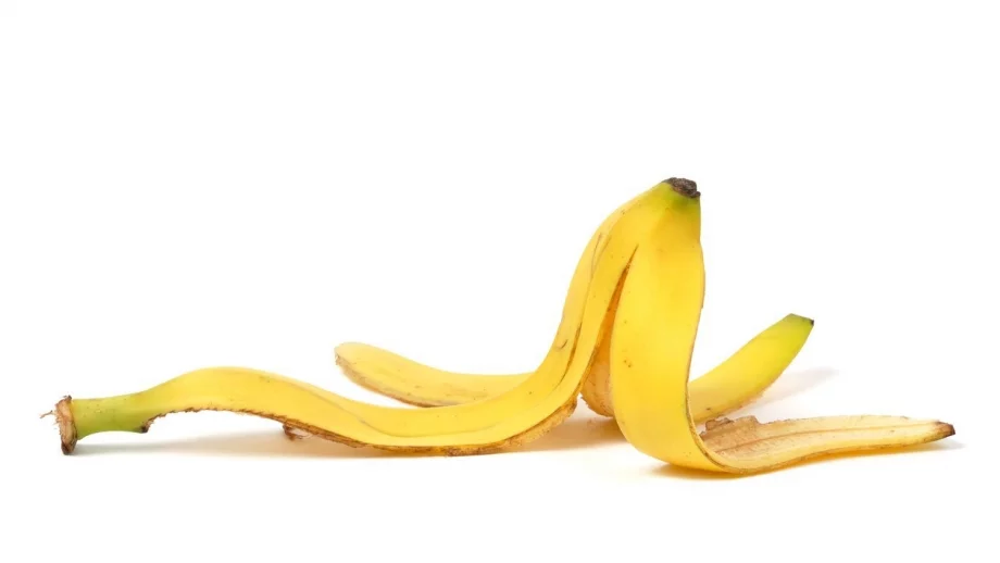 6 необичайни, но полезни употреби на банановата обелка