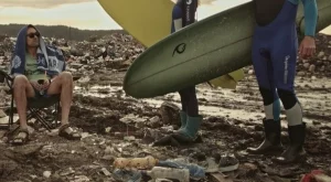 Почистват черноморски плажове на Международния ден на сърфинга 