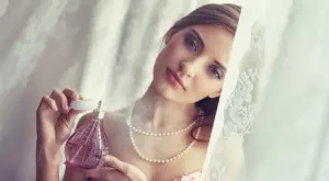 На кои места да пръскате парфюм и на кои НЕ