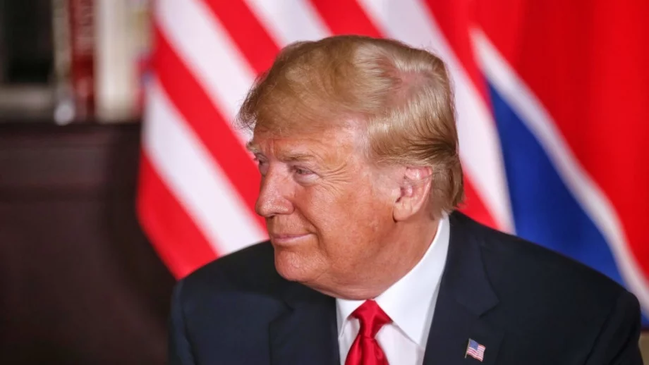 Тръмп готов да наложи мита на всички китайски стоки 