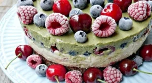 Суров чийзкейк с извара и рикота