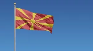 Македонският парламент ратифицира договора за смяната на името