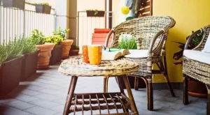 4 начина да превърнете скучния балкон в летен оазис