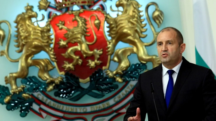 Президентът сезира Конституционния съд за АПК