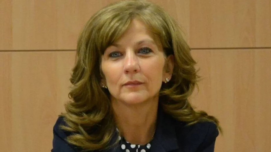 Зам.-министърката с луксозната командировка до Ню Йорк подаде оставка