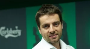 2018/06/20/0805596001529498947