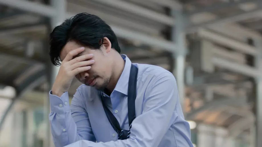 Виц на деня: Младеж работи в Япония