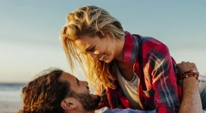 2 зодии ще се ВЛЮБЯТ в хороскопа за 27 август