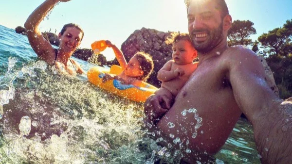 Как да отидеш на почивка с детето и да останеш жив