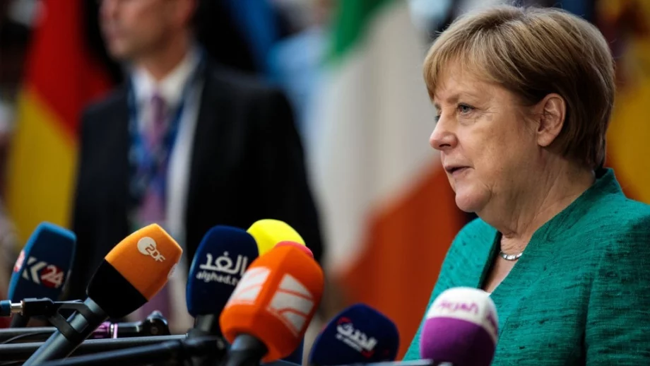 Меркел повече няма да се кандидатира за лидер на партията си