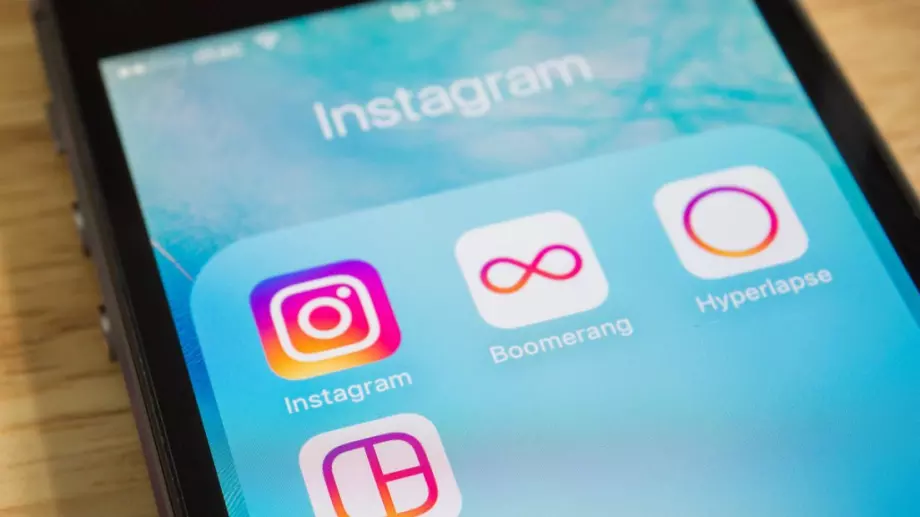Instagram премахва акаунта на Робърт Кенеди заради изказване за ваксината