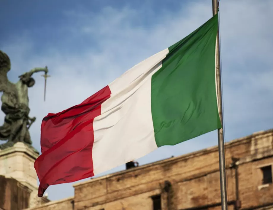 Десните печелят изборите в Италия, сочат първите данни