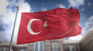 Турската лира падна с още 5% спрямо долара