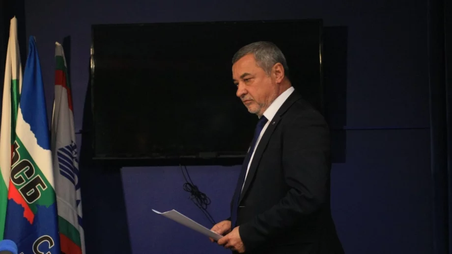 Валери Симеонов заплаши да съди bTV заради репортаж за имотна сделка