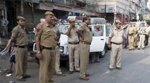 Индия нареди на хиляди полицаи да отслабнат, иначе ще бъдат уволнени