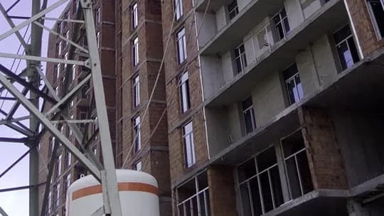 Строителството у нас се свива най-много в ЕС