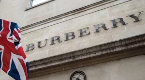 Burberry изгори непродадени стоки за 28,6 млн. паунда?!