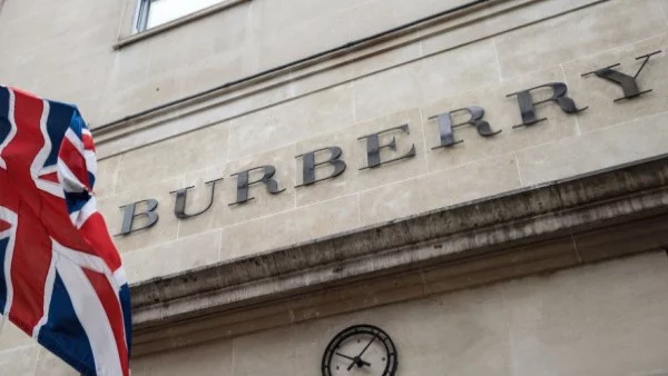 Burberry изгори непродадени стоки за 28,6 млн. паунда?!