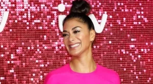 Гришо и Никол се натискат на яхта (снимки)