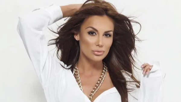 Моника Валериева има връзка с Филип Плейн (снимка)